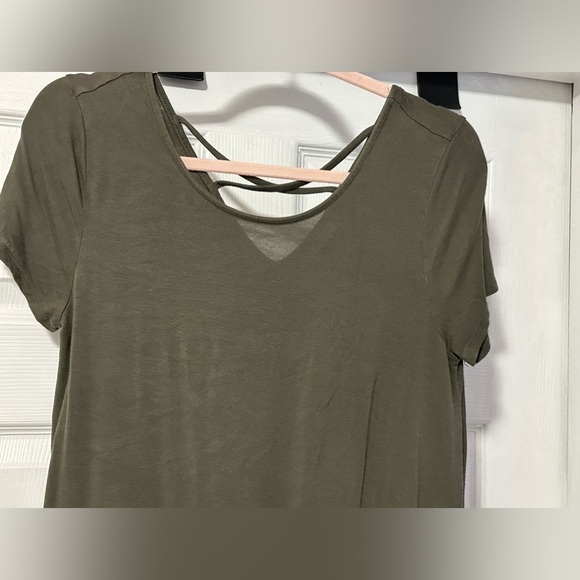 Mossimo Women’s cross-cross back Short sleeved Dress - Picture 3 of 5